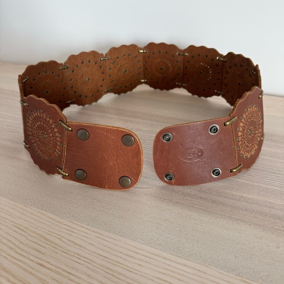 Bohemian Leather Belt - Picture 2 of 6